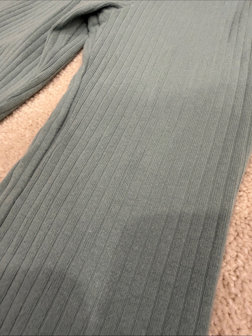 🦄5/25 Carters Ribbed Flares - Picture 3 of 4